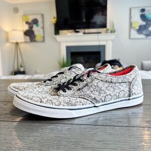 Vans paisley